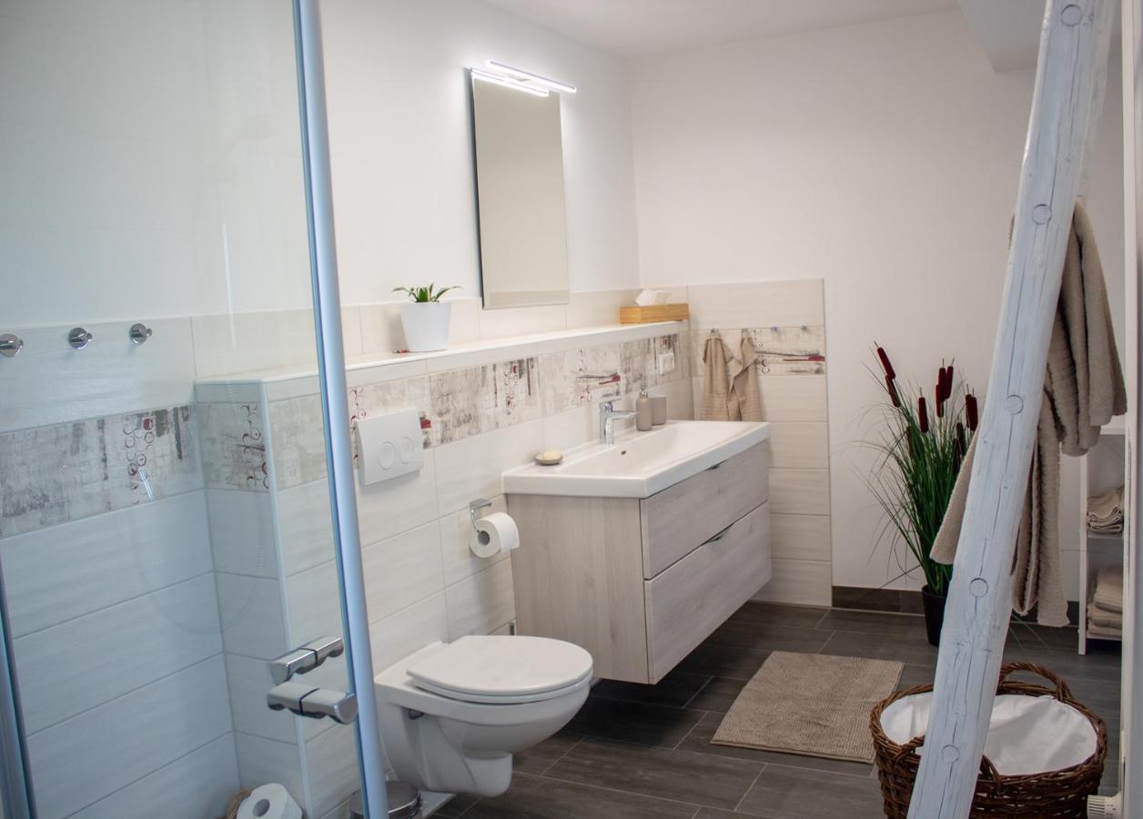 Ferienwohnung Am Kugelbaum Lunzenau ภายนอก รูปภาพ